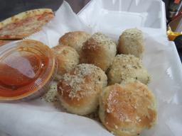 Garlic Knots (10)